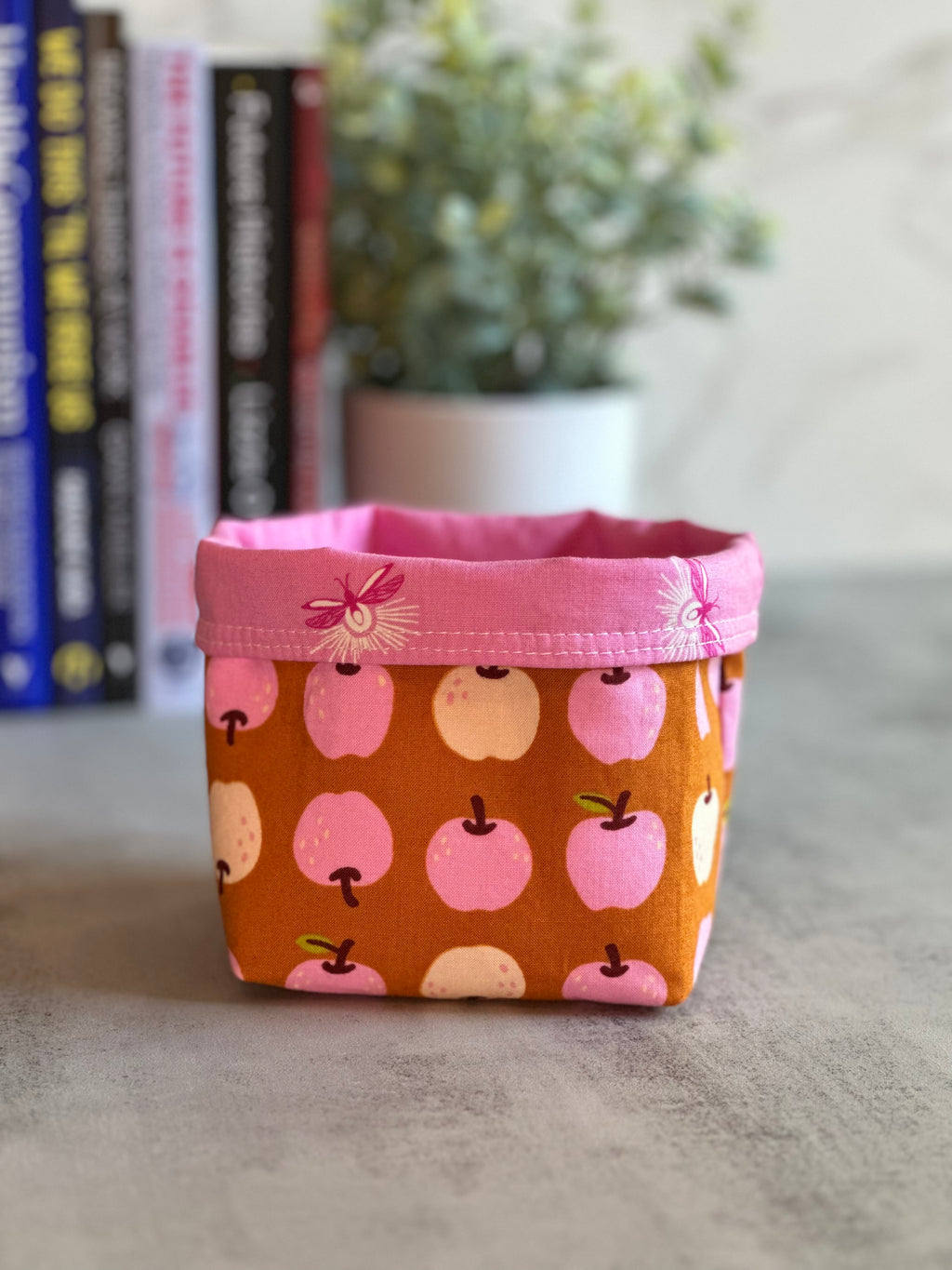 Small fabric basket / plant cozy - apples