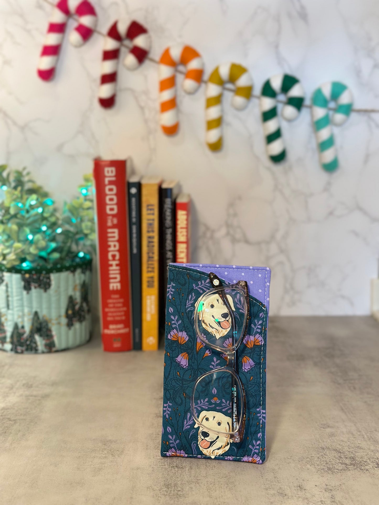 eyeglass case - pupper