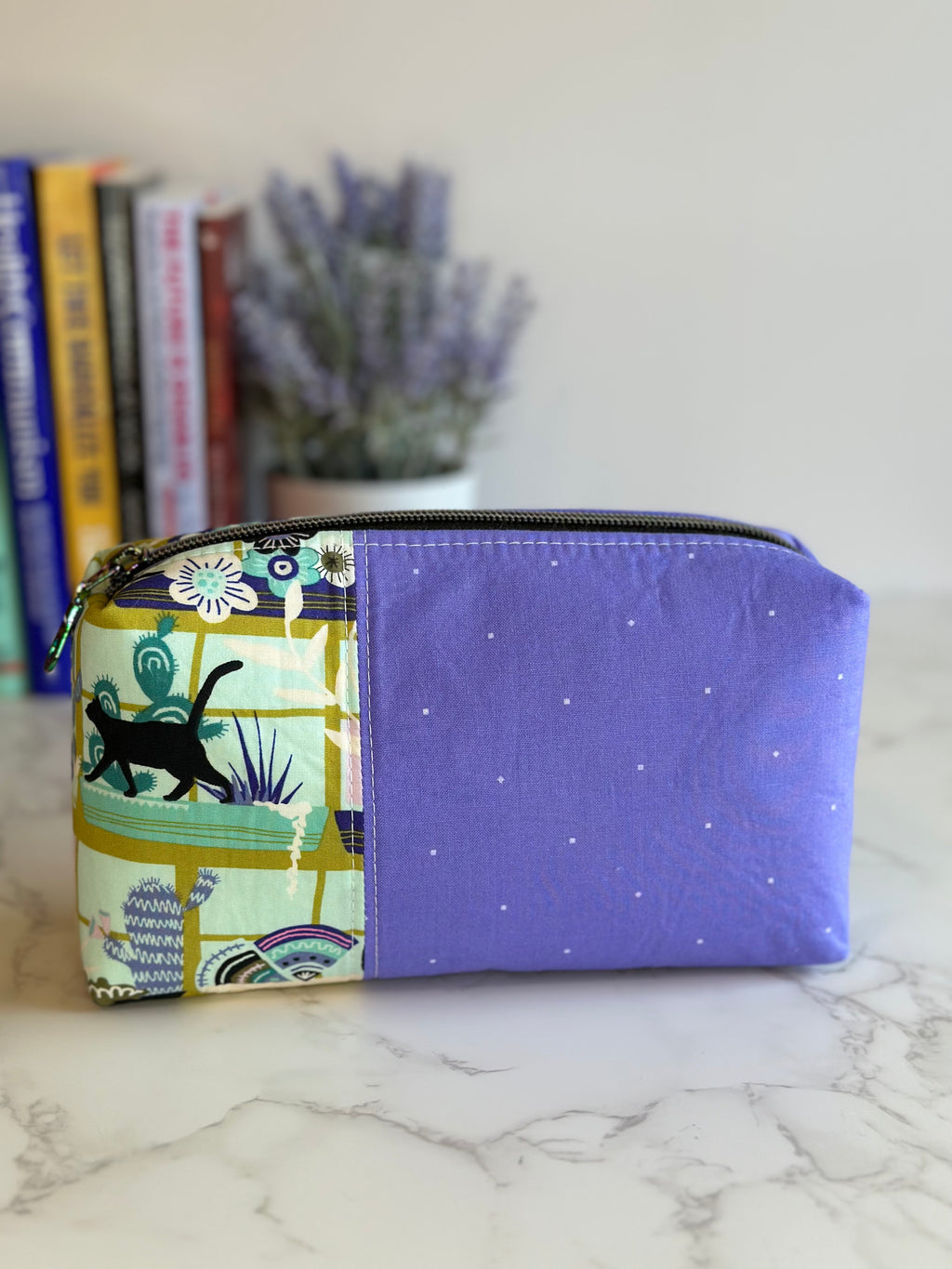 Boxy Pouch - Cats and Plants