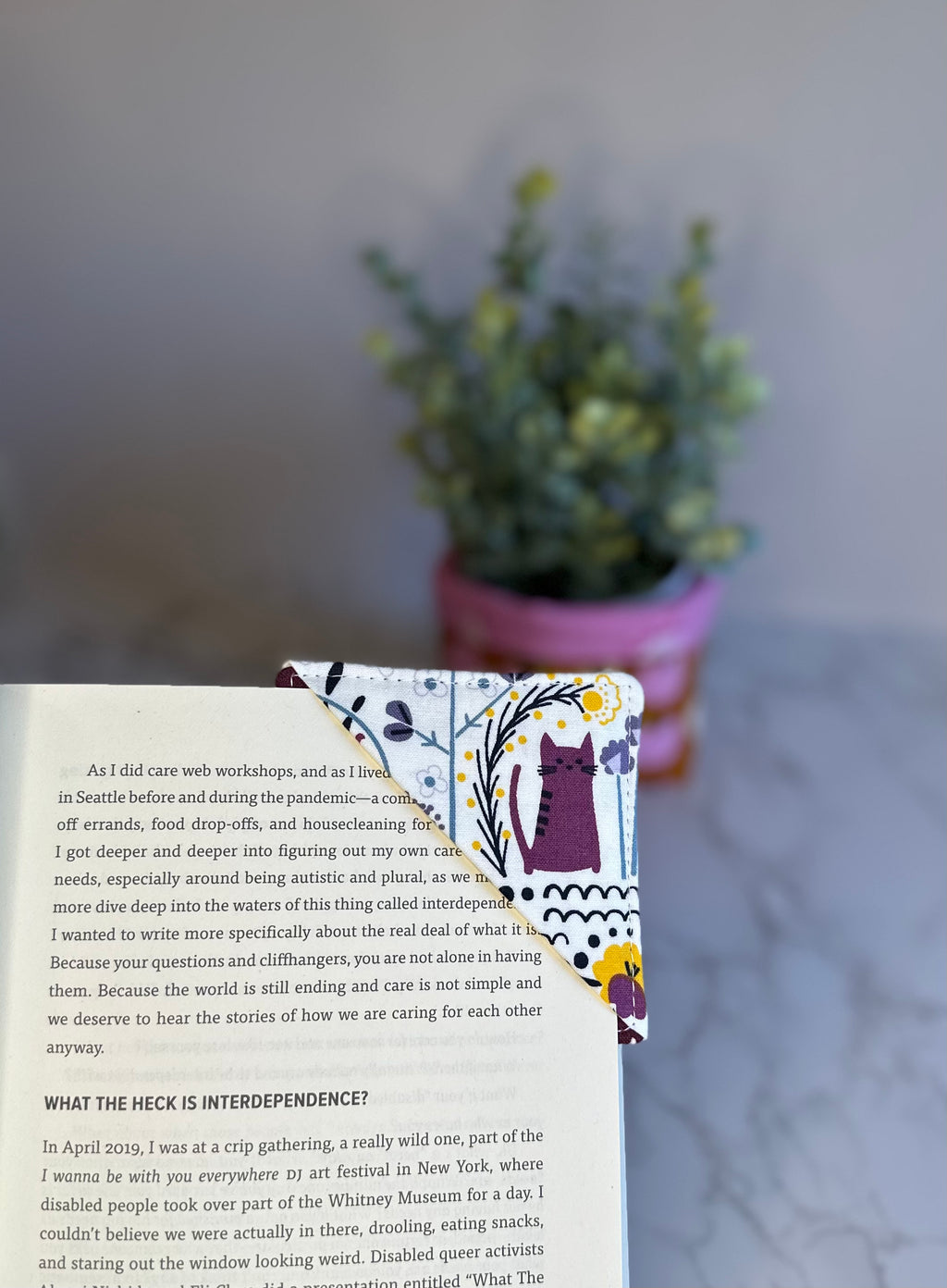 fabric corner bookmark - purple cat