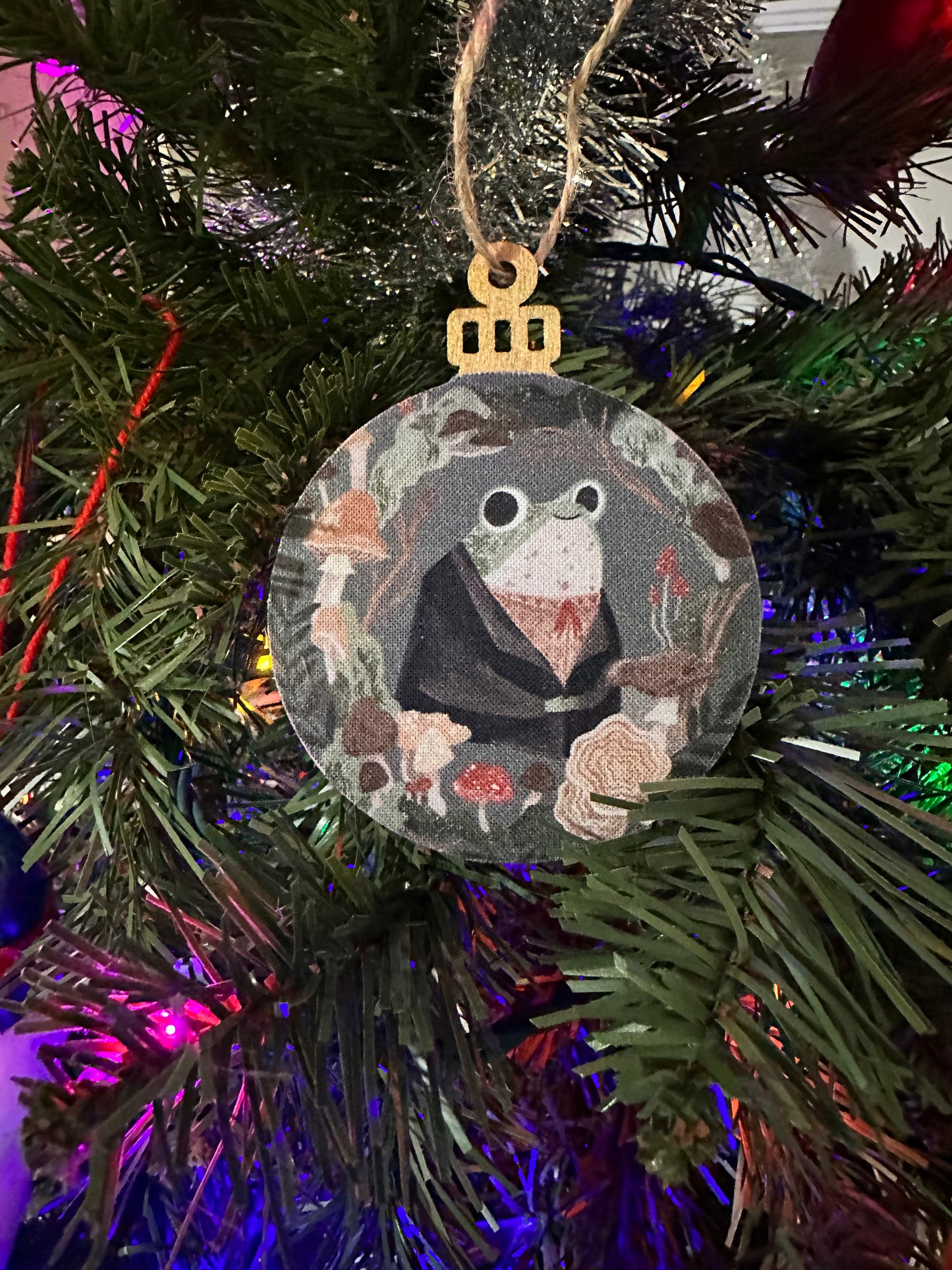 fabric ornament - gentleman frog