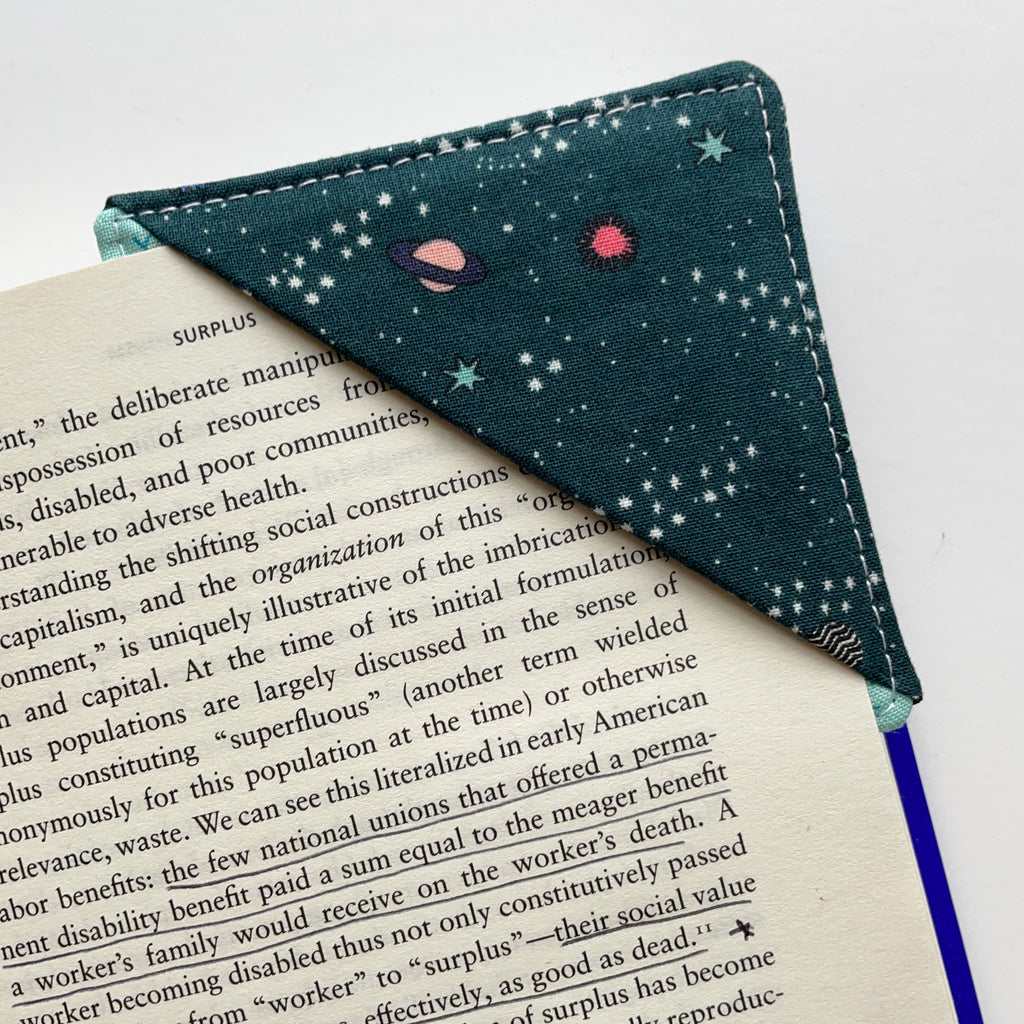 fabric corner bookmark - planets