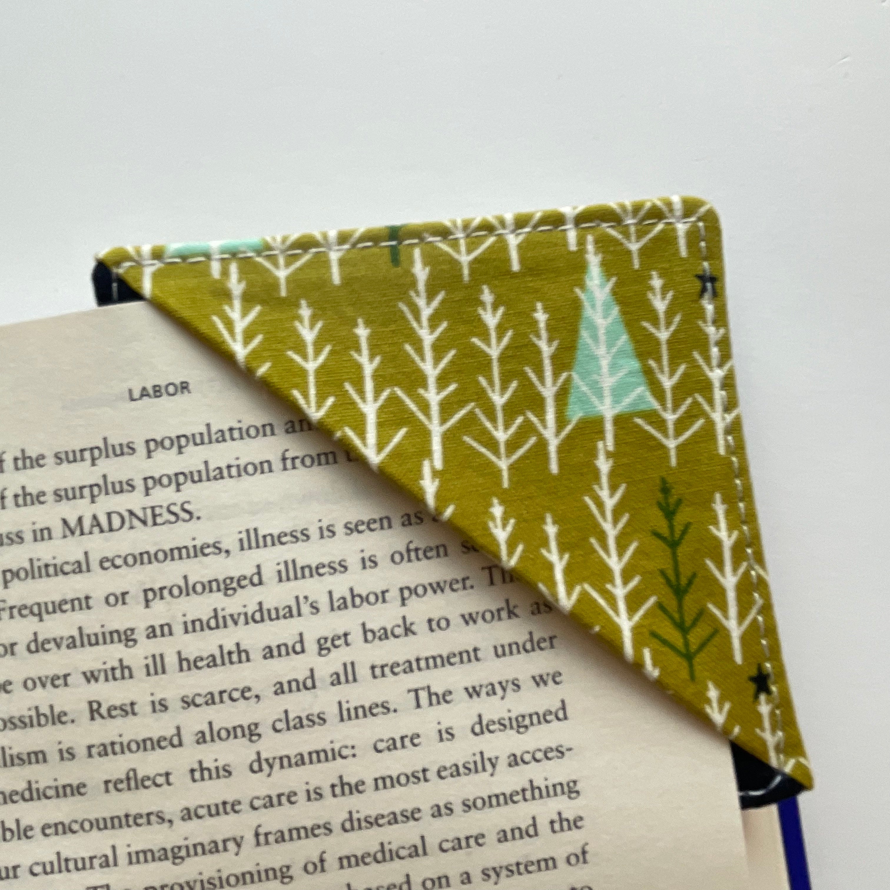 fabric corner bookmark - more winter trees