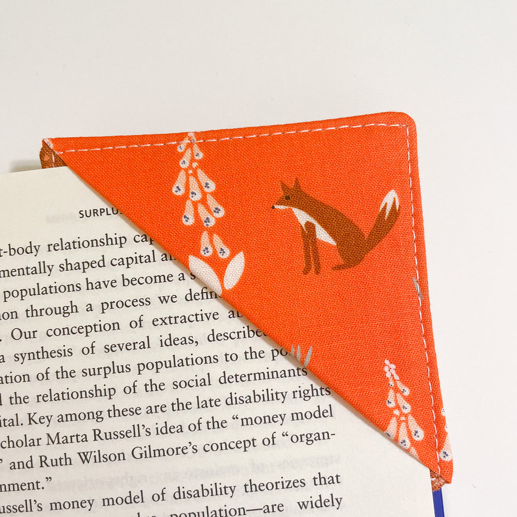 fabric corner bookmark - contemplative fox
