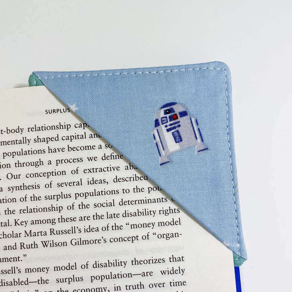 fabric corner bookmark - R2-D2