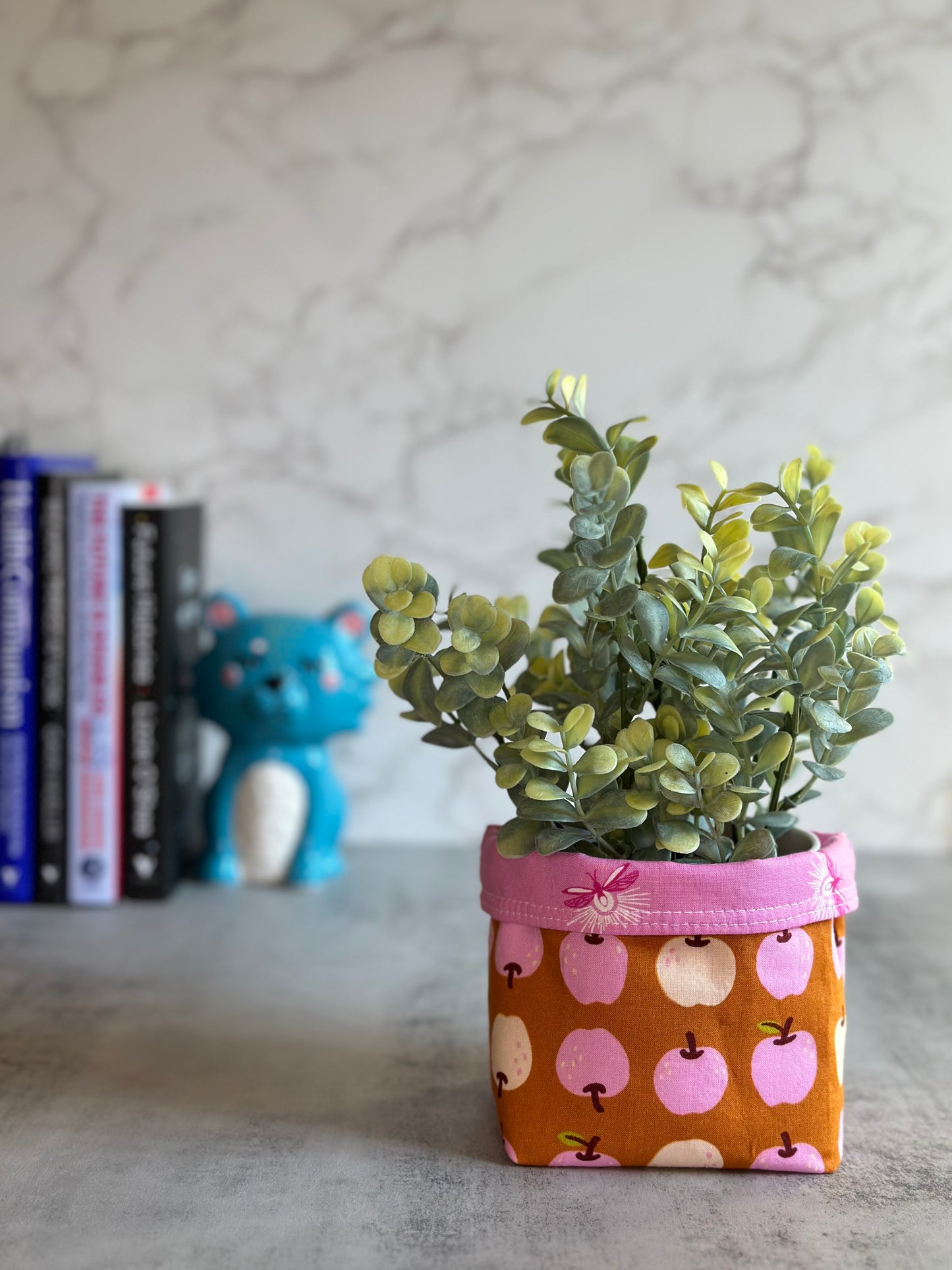 Small fabric basket / plant cozy - apples