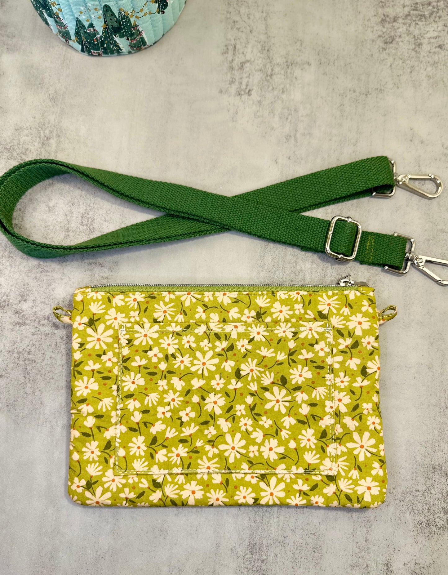 Ainsley Crossbody Bag