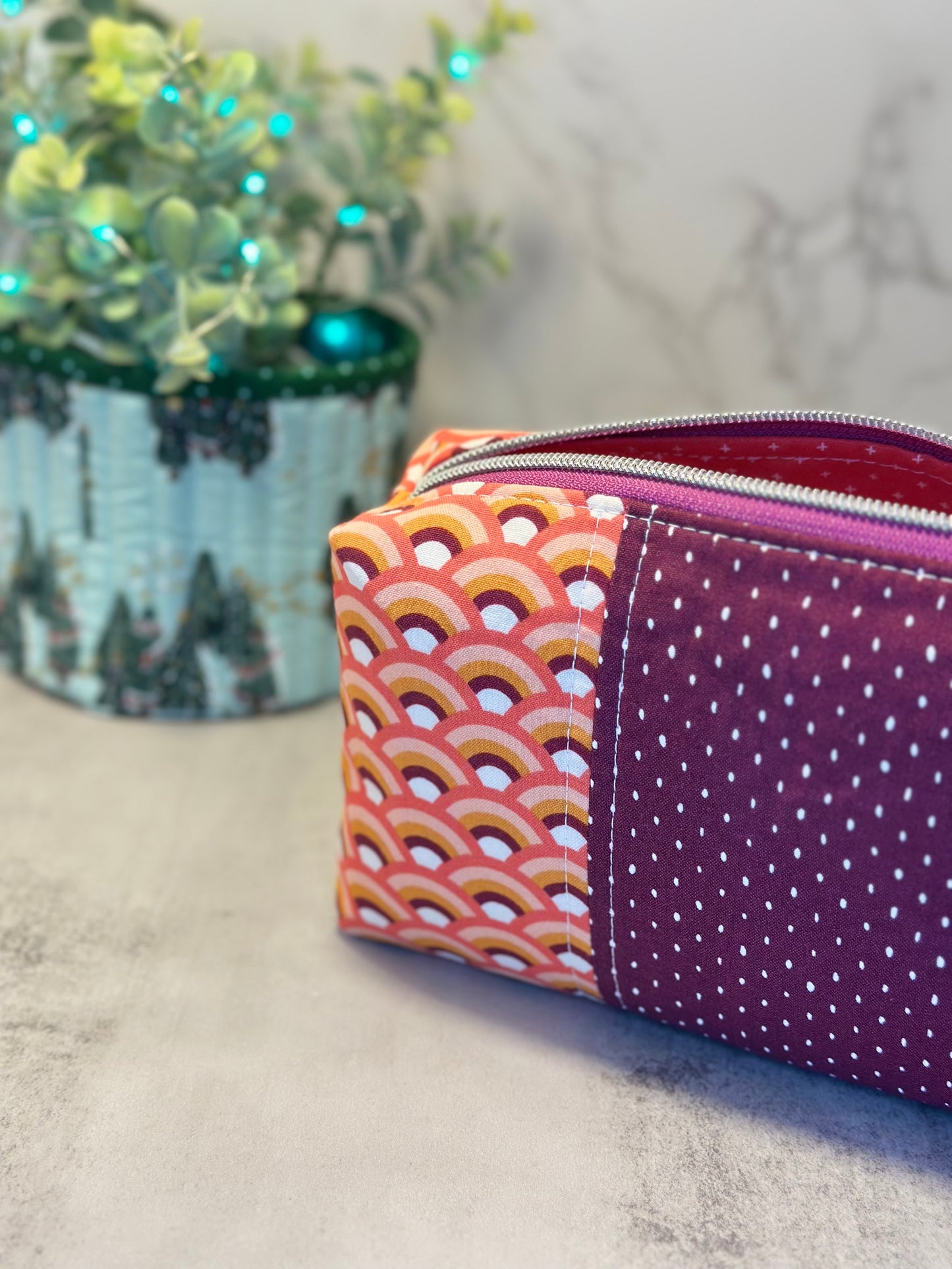 Boxy Pouch -Rainbows