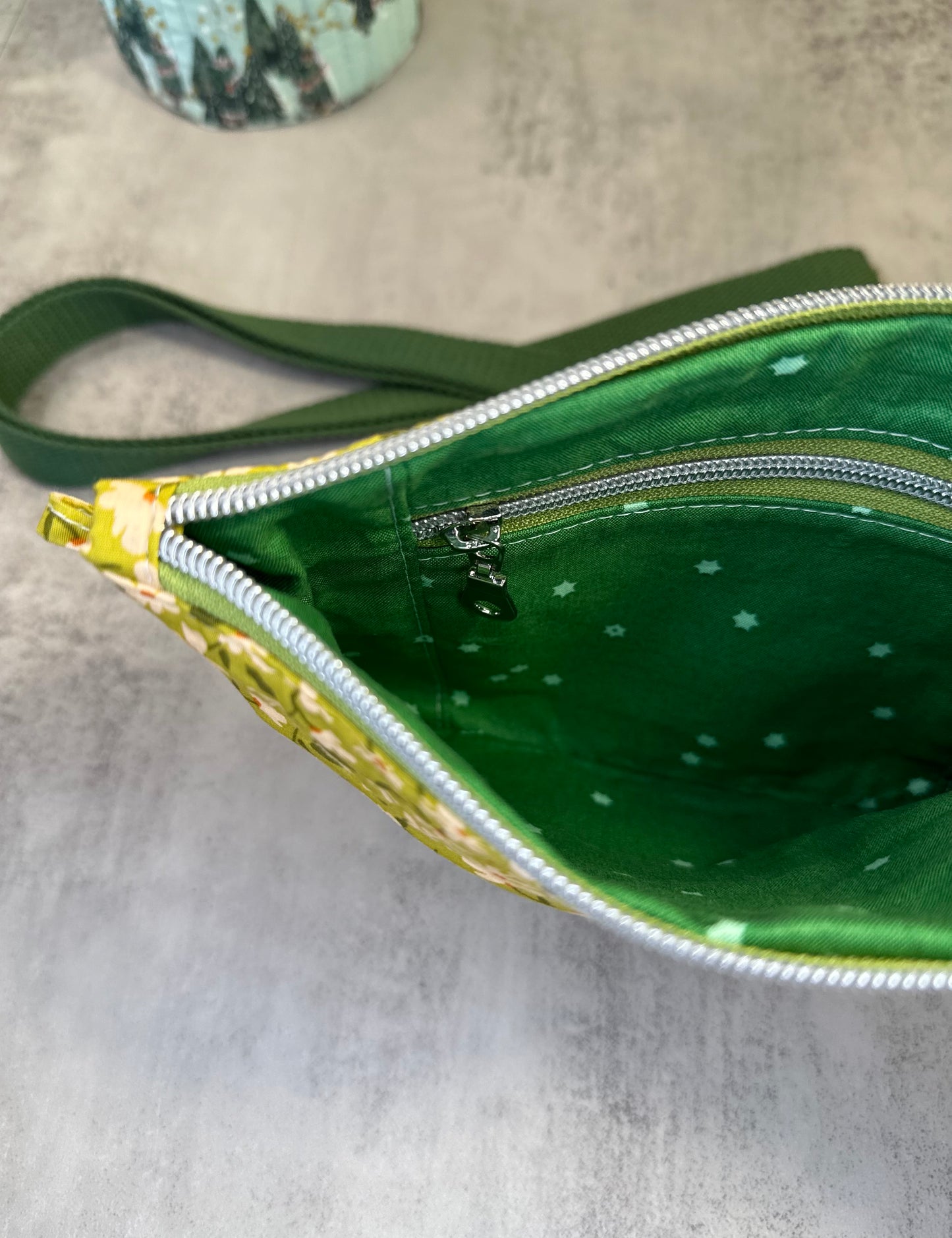 Ainsley Crossbody Bag