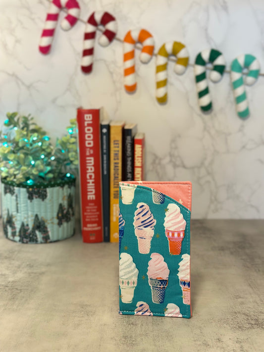 eyeglass case - ice creams