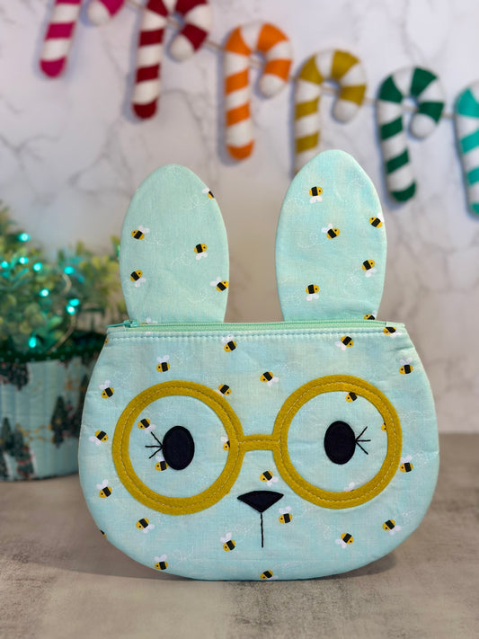 bunny zipper pouch - bees