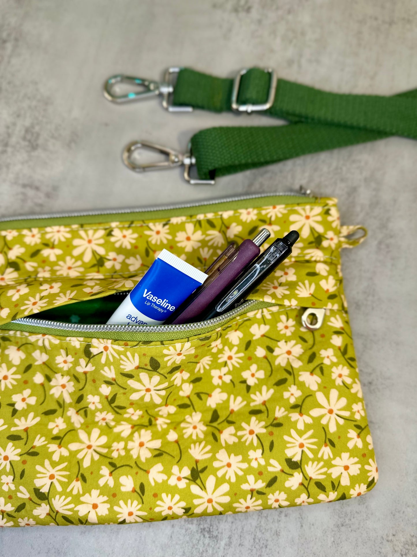 Ainsley Crossbody Bag