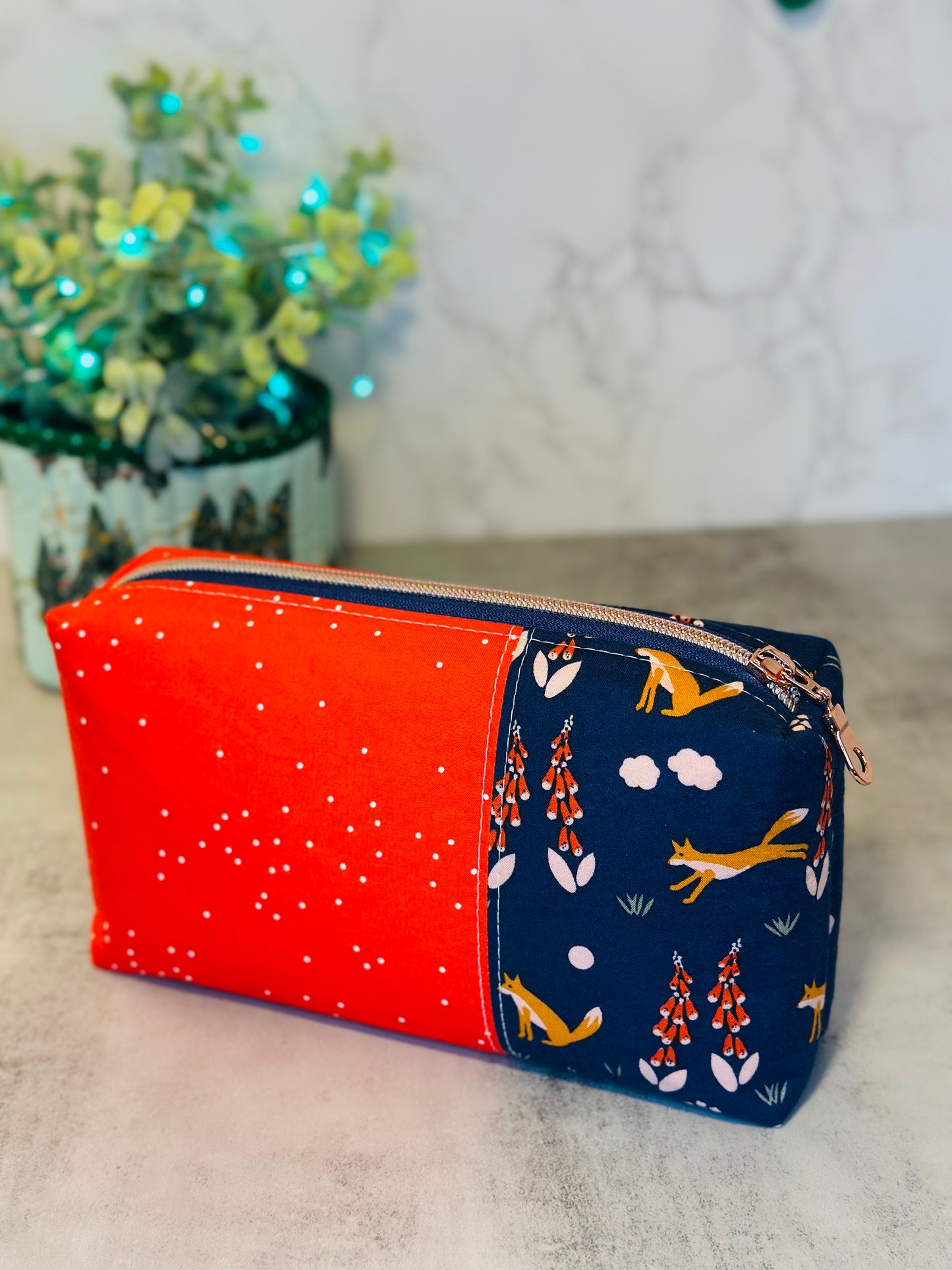 Boxy Pouch - Foxes & Foxgloves