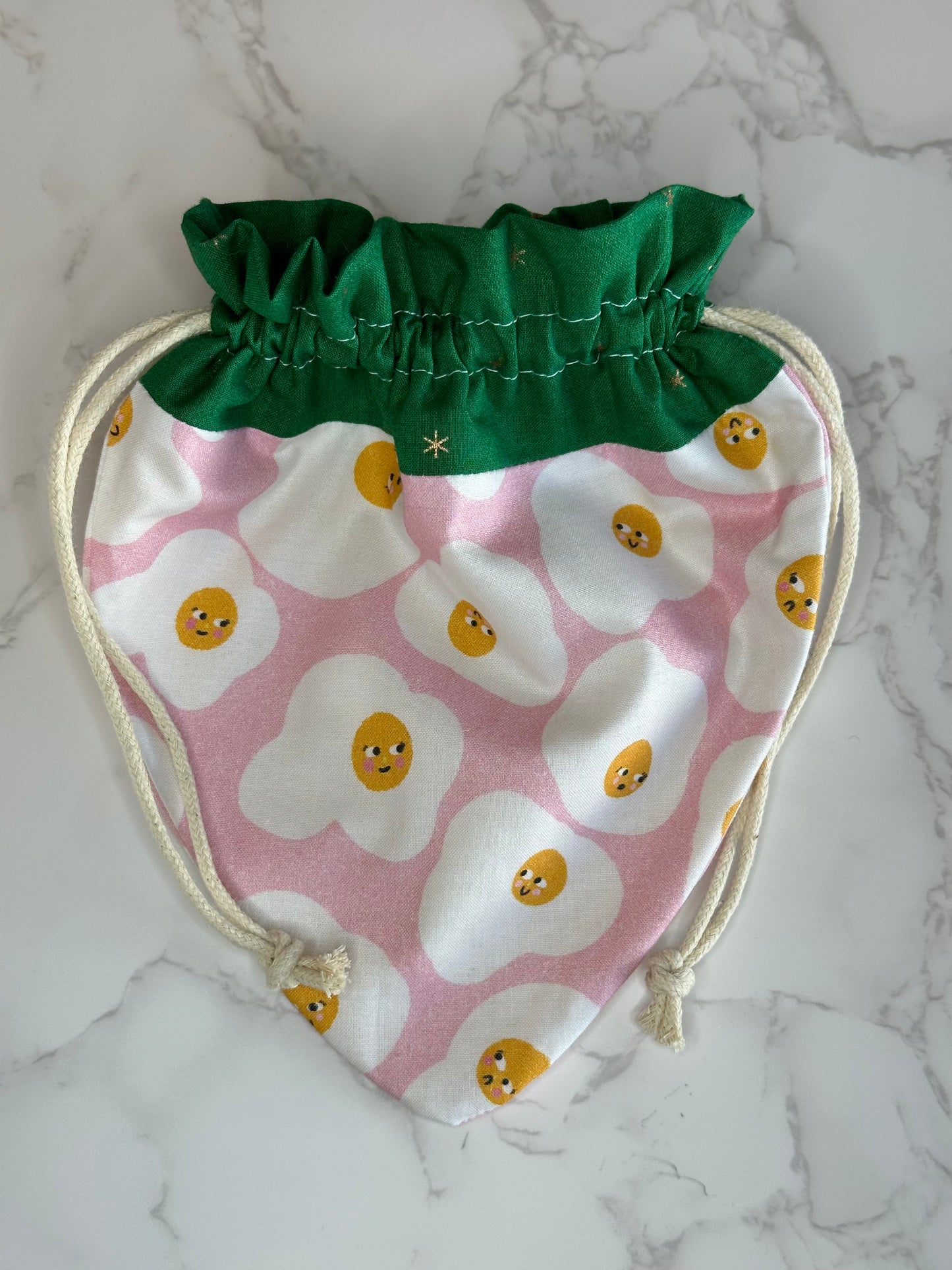 strawberry bag - eggs