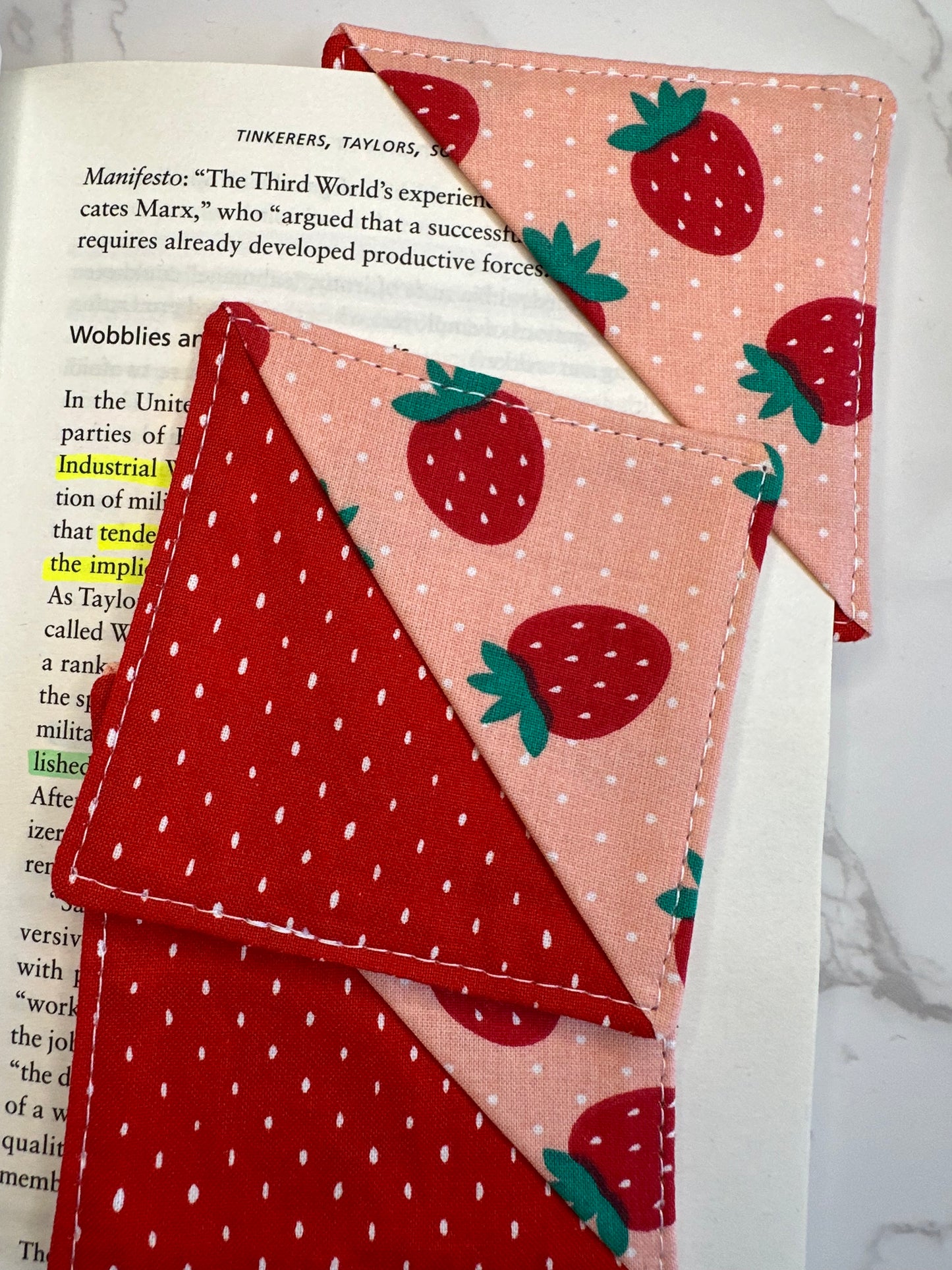 fabric corner bookmark - strawberries