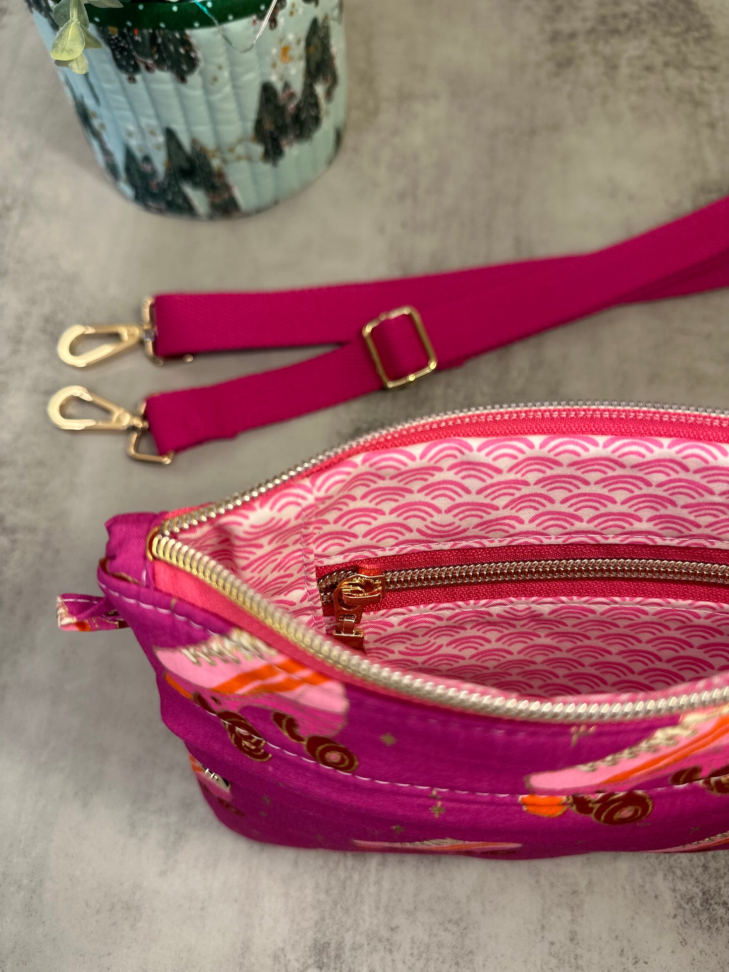 Ainsley Crossbody Bag