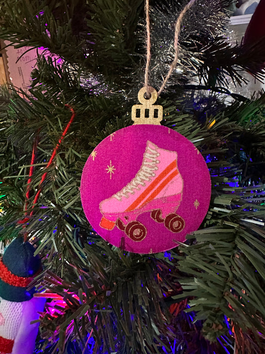 fabric ornament - roller skate