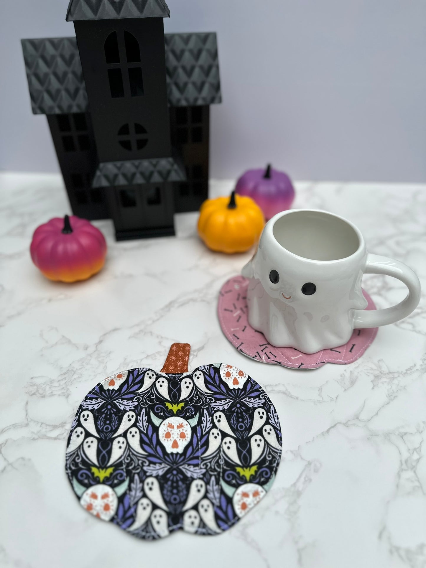 skull / ghosts - fabric pumpkin coaster