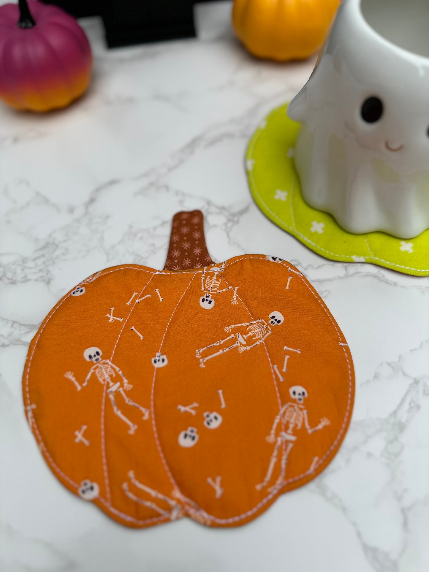 pumpkins / skeletons - fabric pumpkin coaster