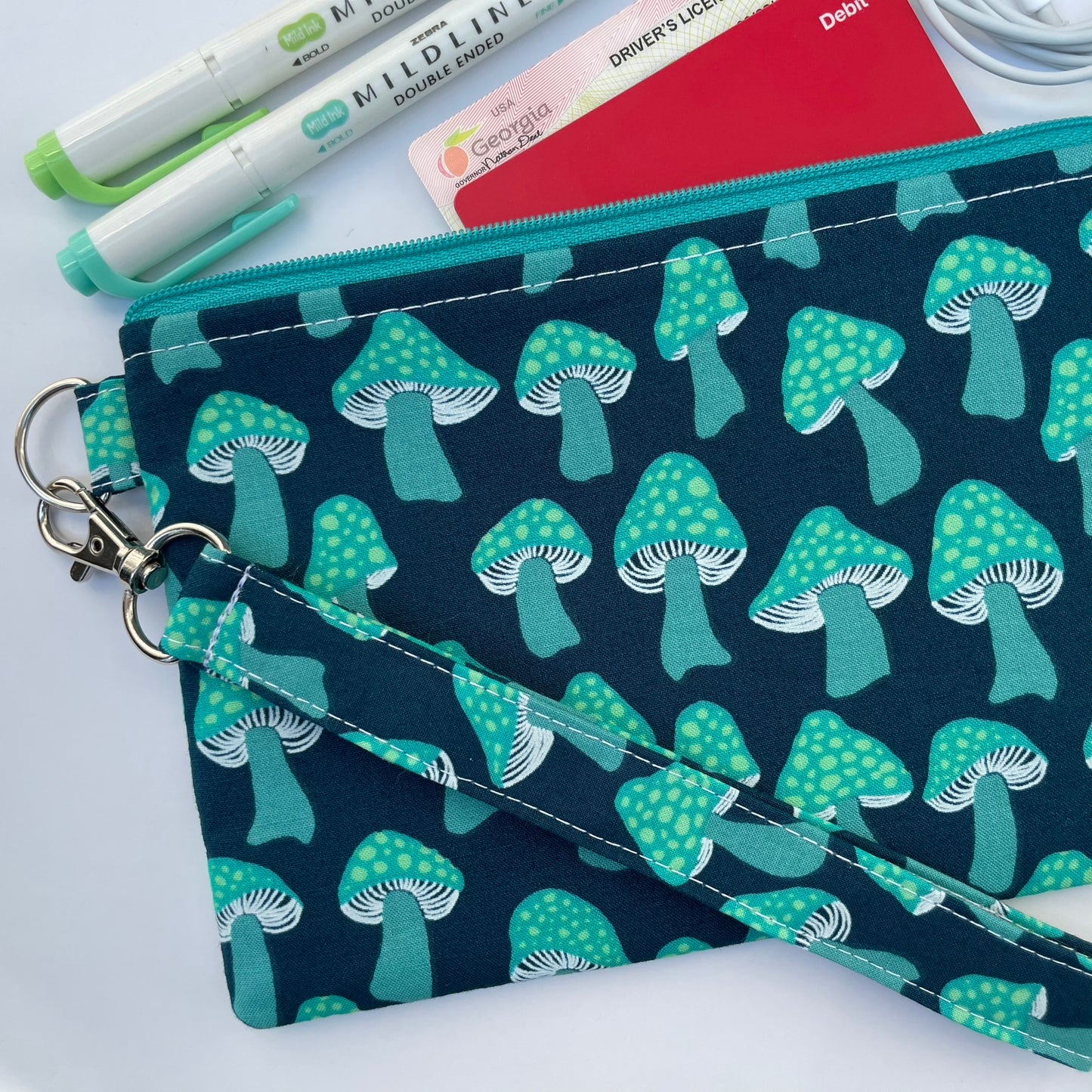 Wristlet - Mushrooms Blue