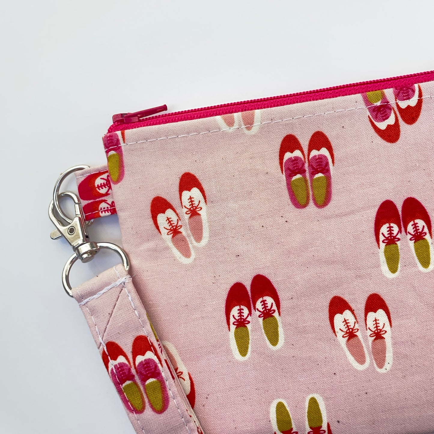 Essential Wristlet - Pink Shoes