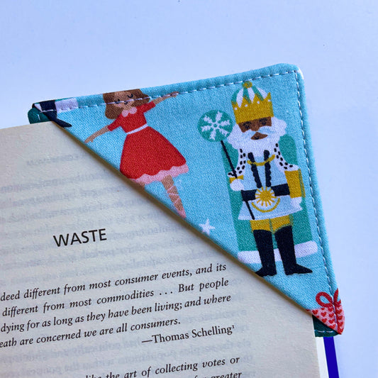 fabric corner bookmark - nutcracker