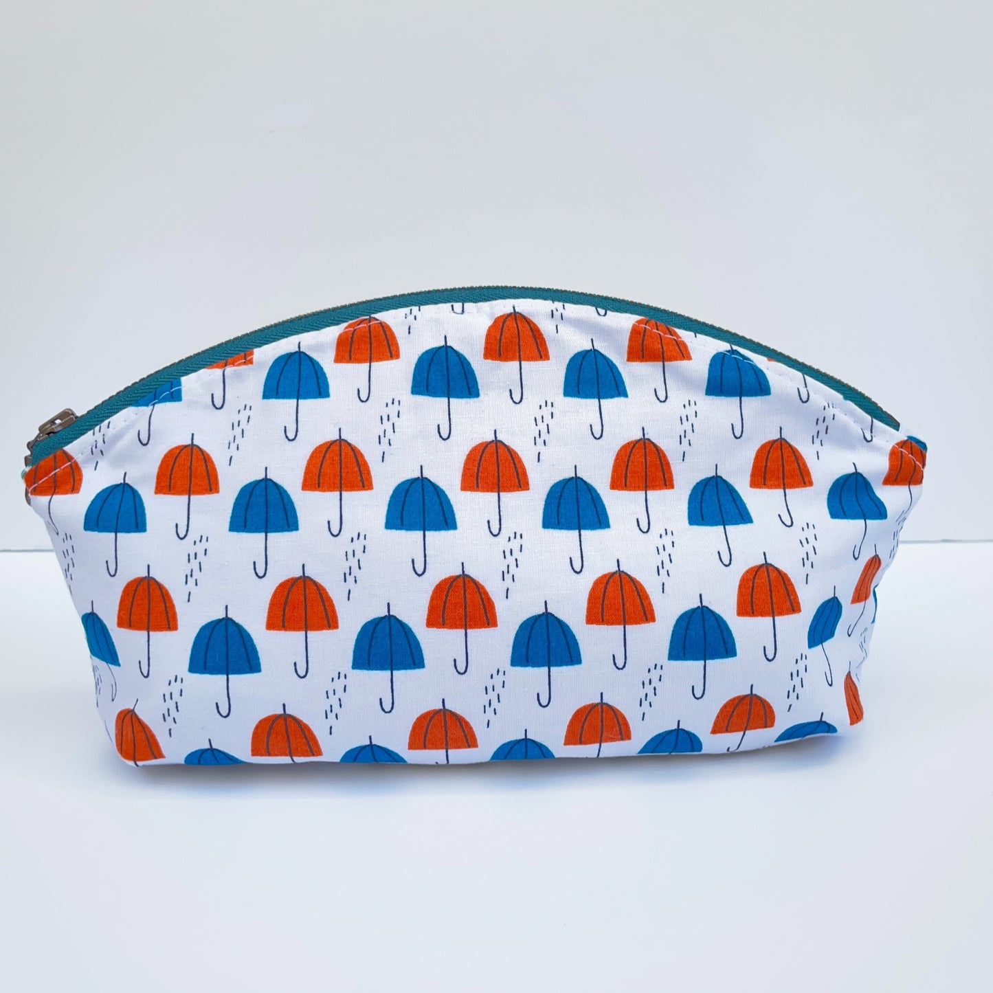 Petal Pouch - Umbrellas