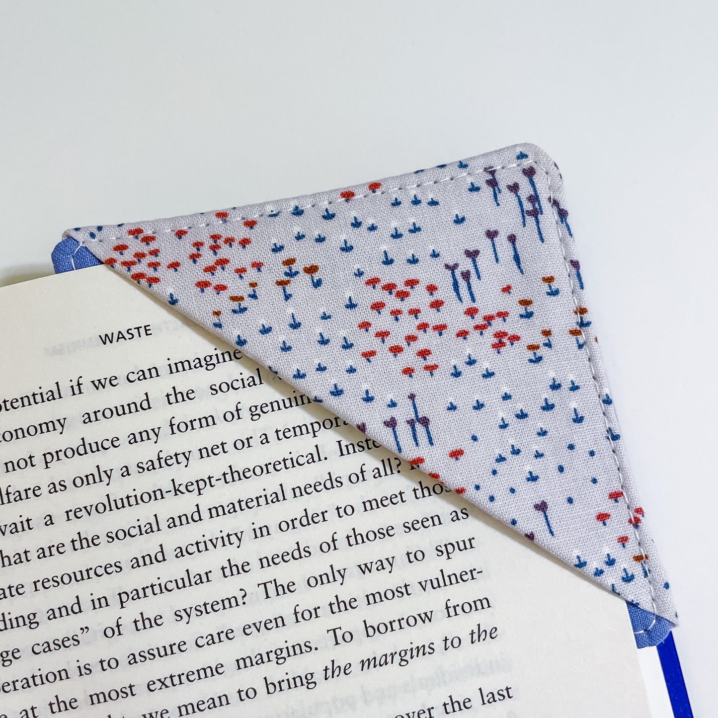 fabric corner bookmark - mini flowers