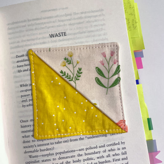 fabric corner bookmark - wildflowers