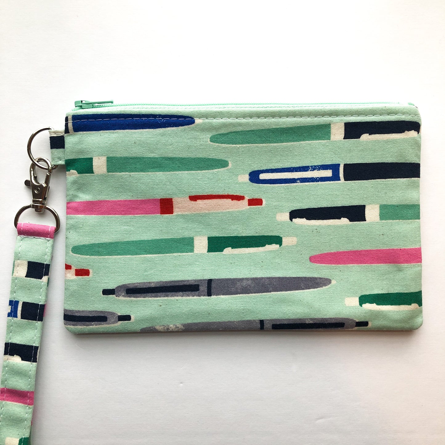 Essential Wristlet - Pens