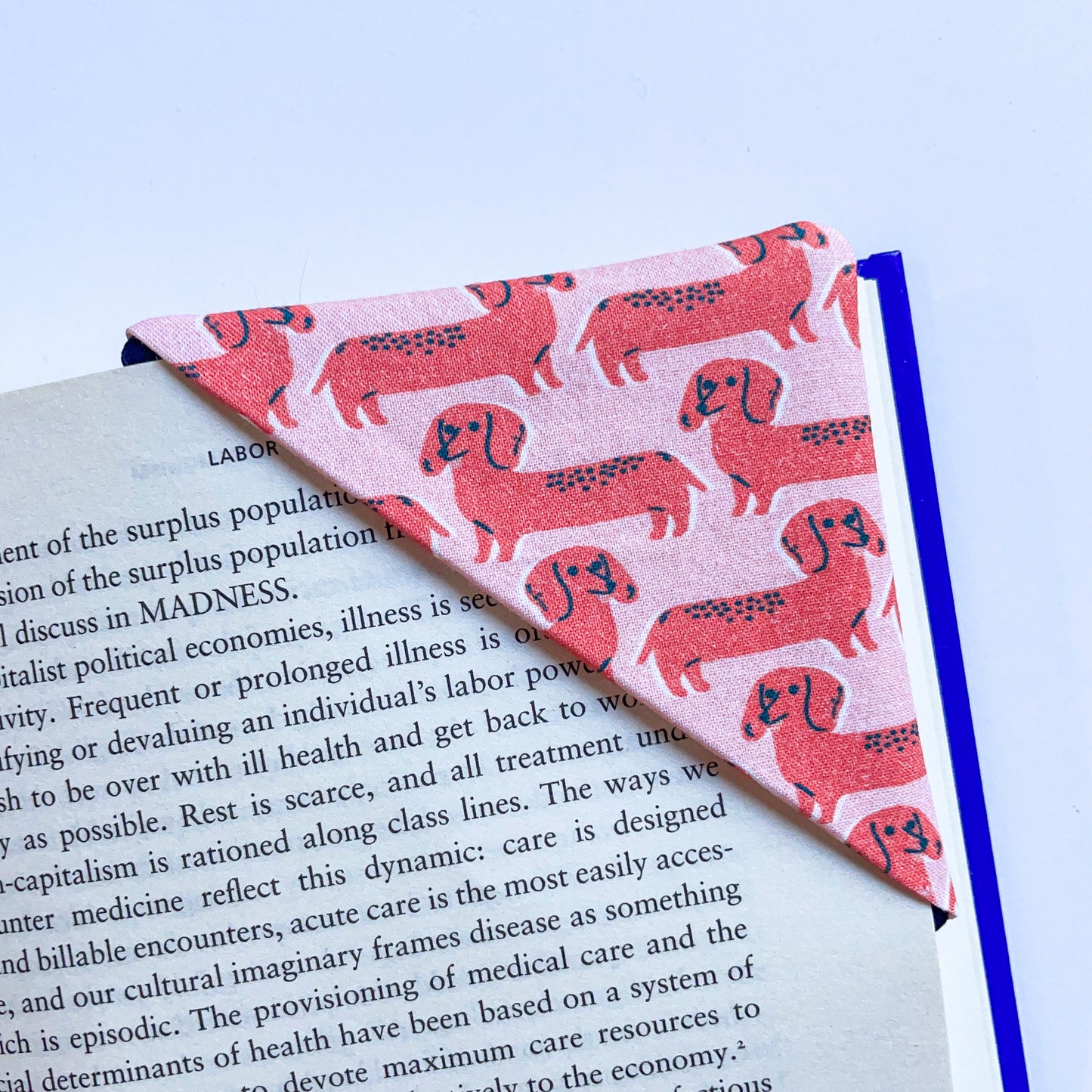 fabric corner bookmark - weiner dogs