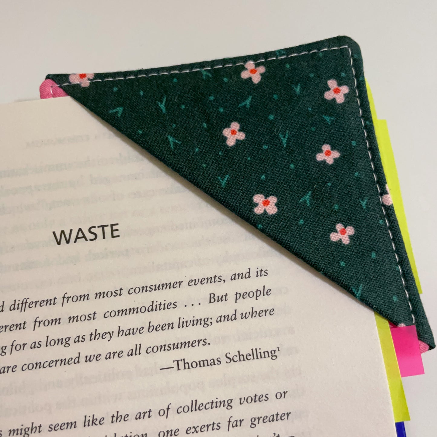 fabric corner bookmark - dainty flowers green