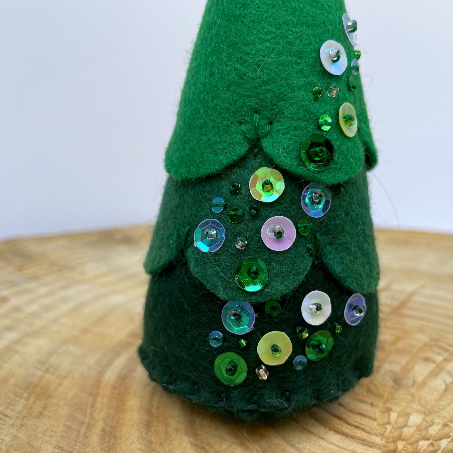 Green felt sparkle tree